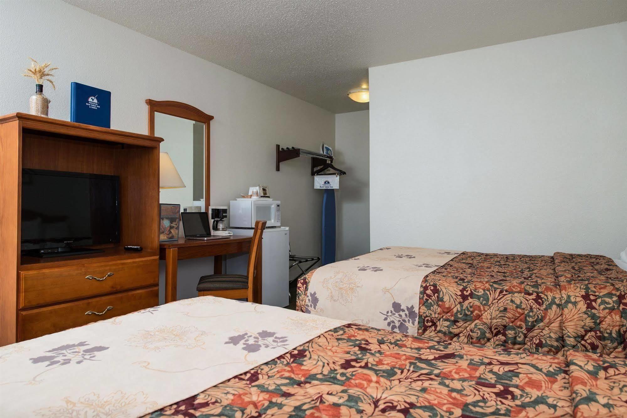 Americas Best Value Inn - Пендлтон Экстерьер фото