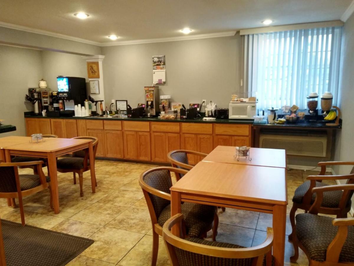 Americas Best Value Inn - Пендлтон Экстерьер фото